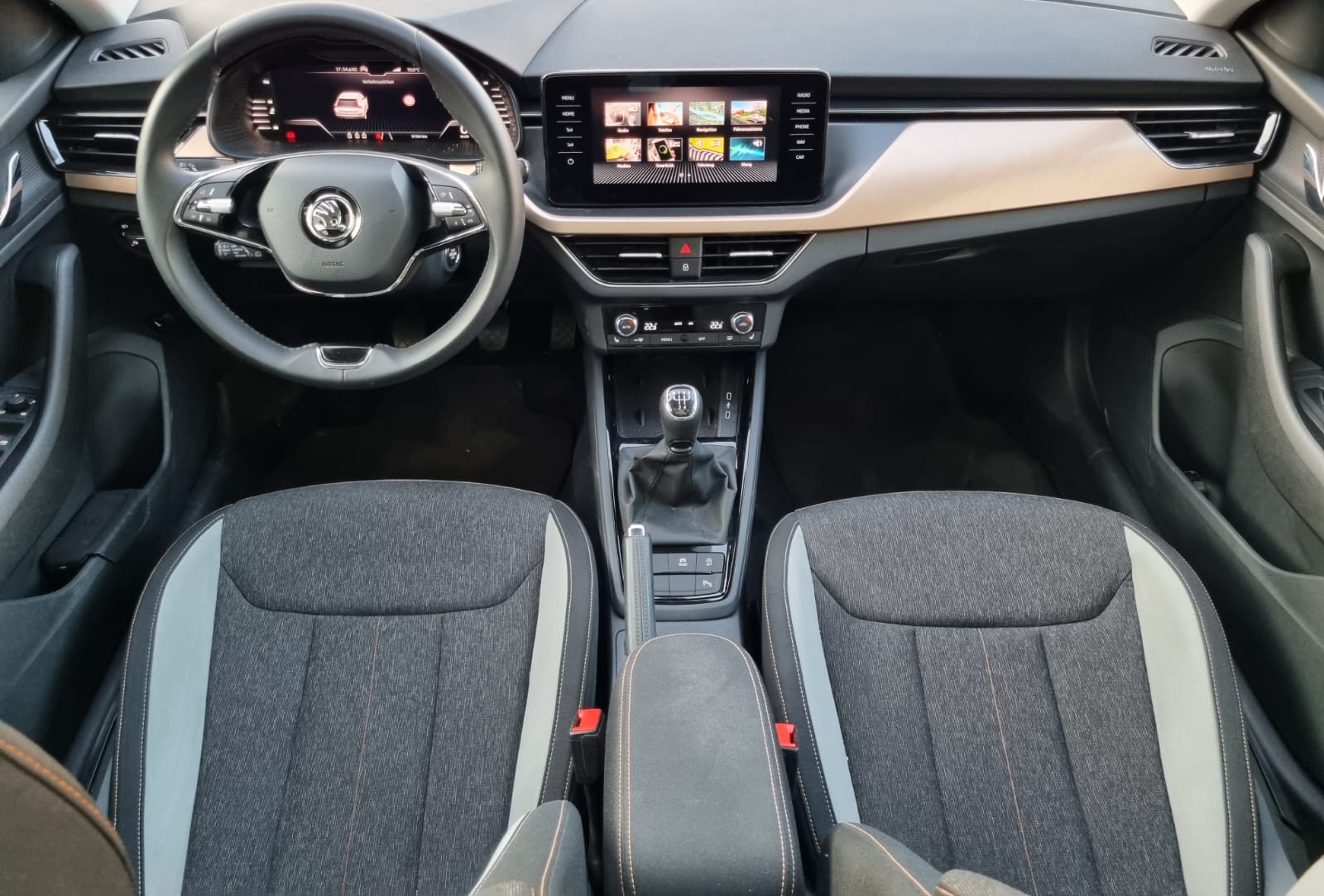 WhatsApp Image 2022-03-24 at 19.41.32 (3)