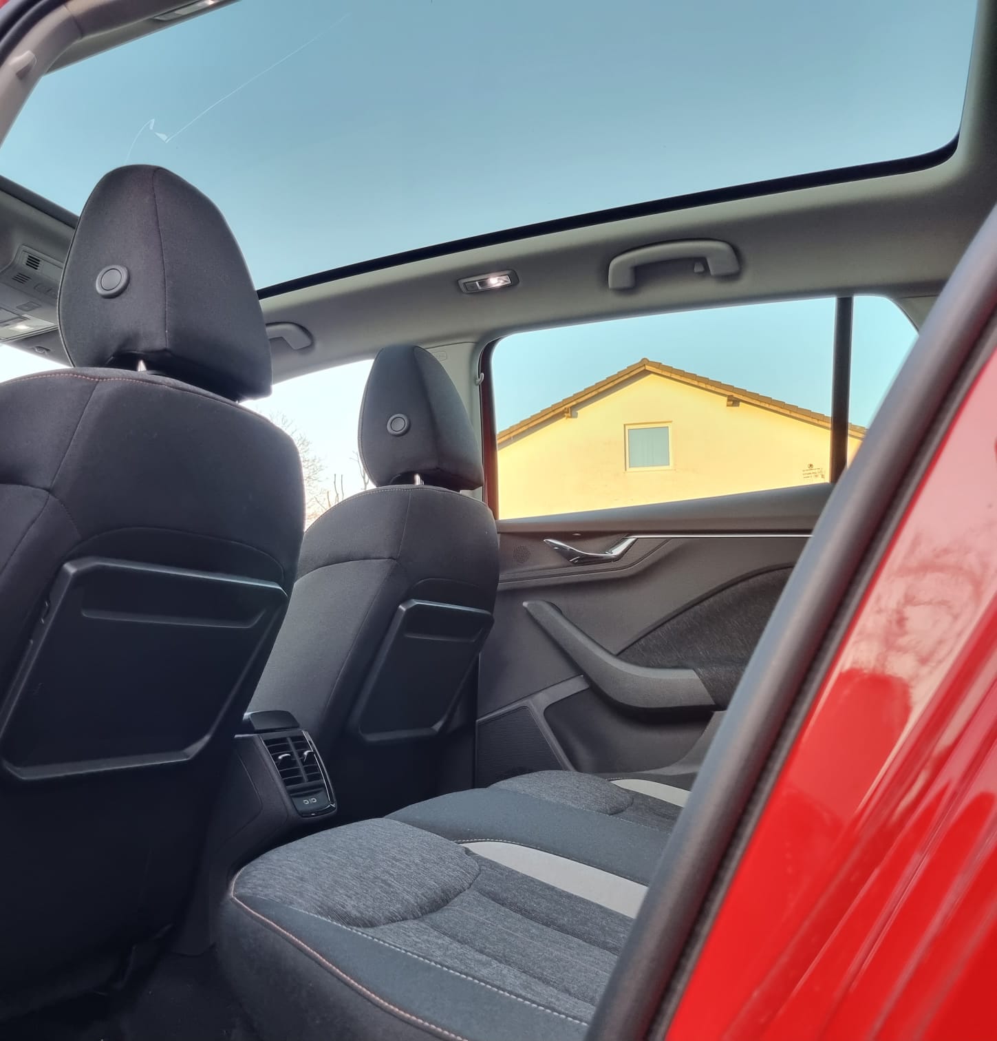 WhatsApp Image 2022-03-24 at 19.41.32 (4)